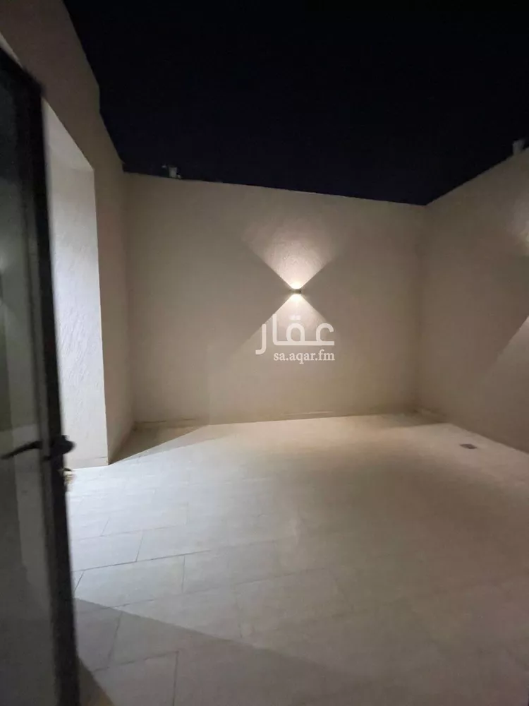 فيلا للبيع في شارع أحمد بن قطرب, حي المهدية, مدينة الرياض, منطقة الرياض 16