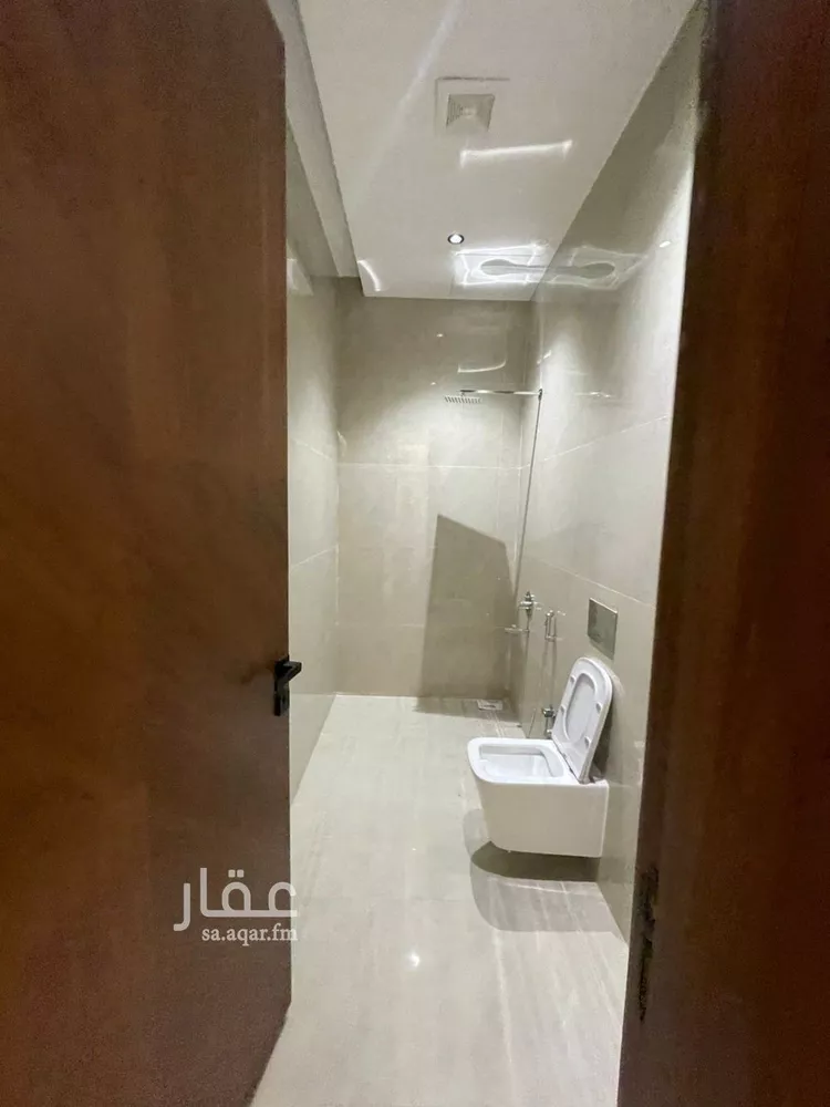 فيلا للبيع في شارع أحمد بن قطرب, حي المهدية, مدينة الرياض, منطقة الرياض 20
