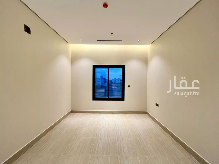 شقة للبيع في شارع أحمد بن الحسن الأنصاري, حي المهدية, مدينة الرياض, منطقة الرياض 18