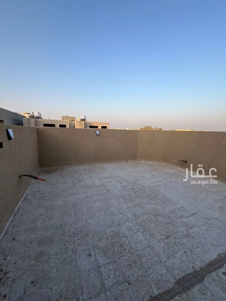 فيلا للبيع في شارع مليح بن طريف, حي المهدية, مدينة الرياض, منطقة الرياض 25