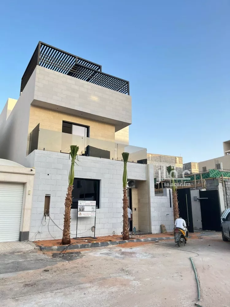 فيلا للبيع في شارع عبدالله السعدي, حي المهدية, مدينة الرياض, منطقة الرياض