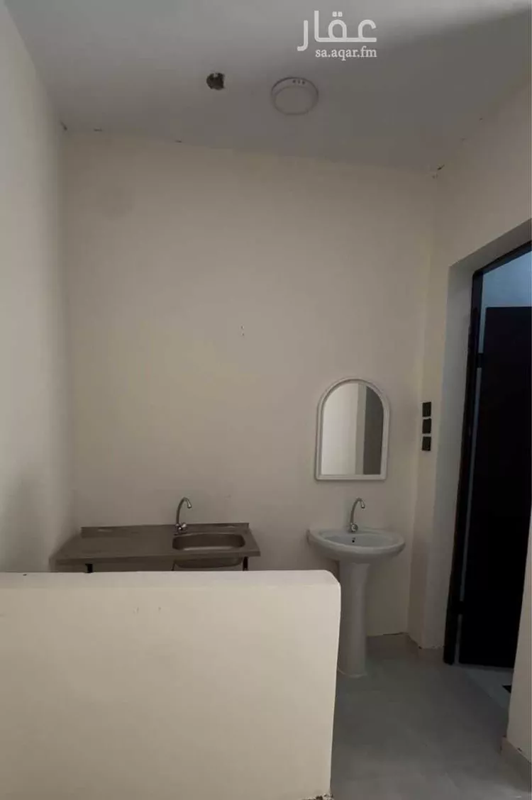 عمارة للإيجار في شارع المدائني, حي الرمال, مدينة الرياض, منطقة الرياض صورة 2