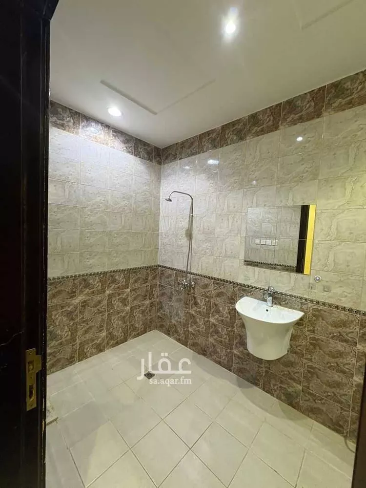 شقة للإيجار في شارع وعله, حي ظهرة لبن, مدينة الرياض, منطقة الرياض 8