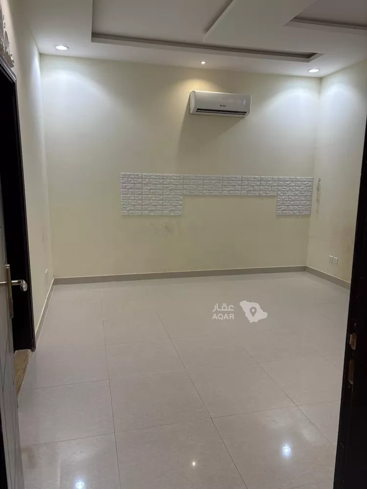 شقة للبيع في شارع وعله, حي ظهرة لبن, مدينة الرياض, منطقة الرياض