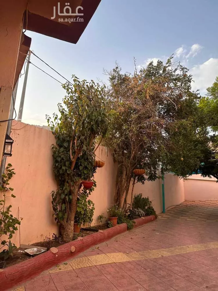 فيلا للإيجار في شارع الحارث بن الحارث الازدي ، حي الامل ، تنومة ، تنومة 7