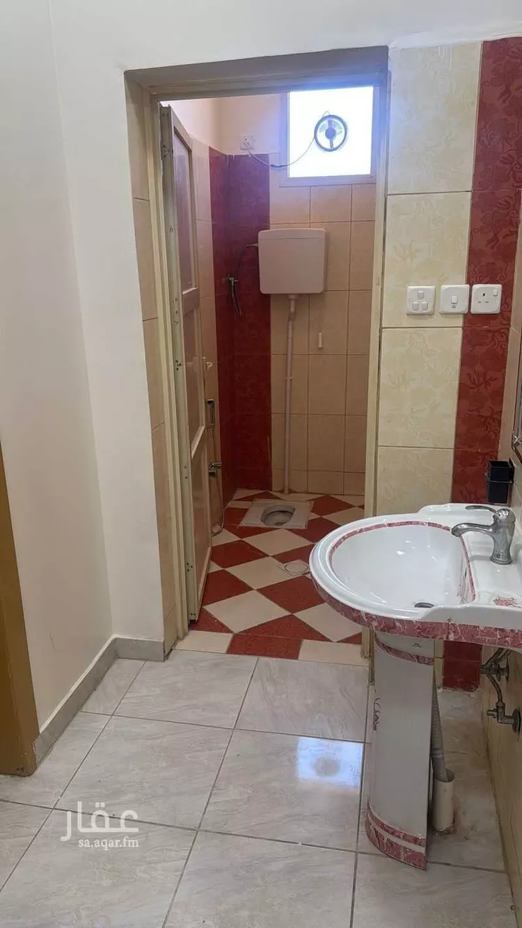 عمارة للإيجار في شارع عبيدالله ابن عبيد الانصاري, حي الياسمين, مدينة حائل, منطقة حائل صورة 2