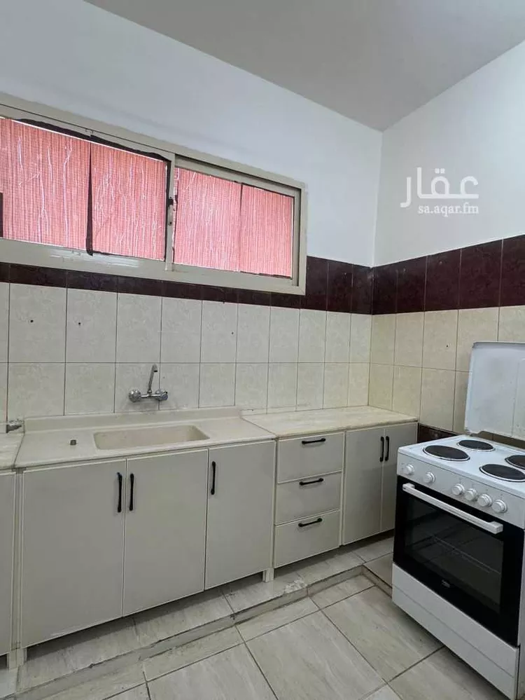 عمارة للإيجار في شارع عبيدالله ابن عبيد الانصاري, حي الياسمين, مدينة حائل, منطقة حائل صورة 4