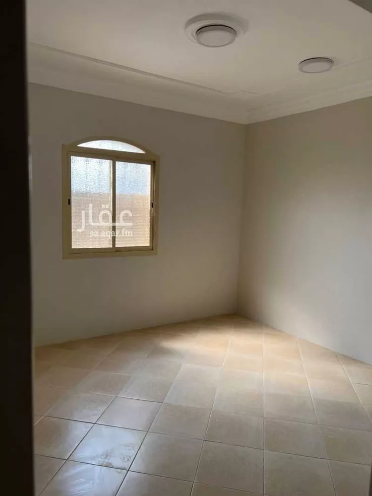 عمارة للبيع في شارع شارع صلاح الدين الايوبي, حي الأندلس, مدينة بقيق, المنطقة الشرقية 11