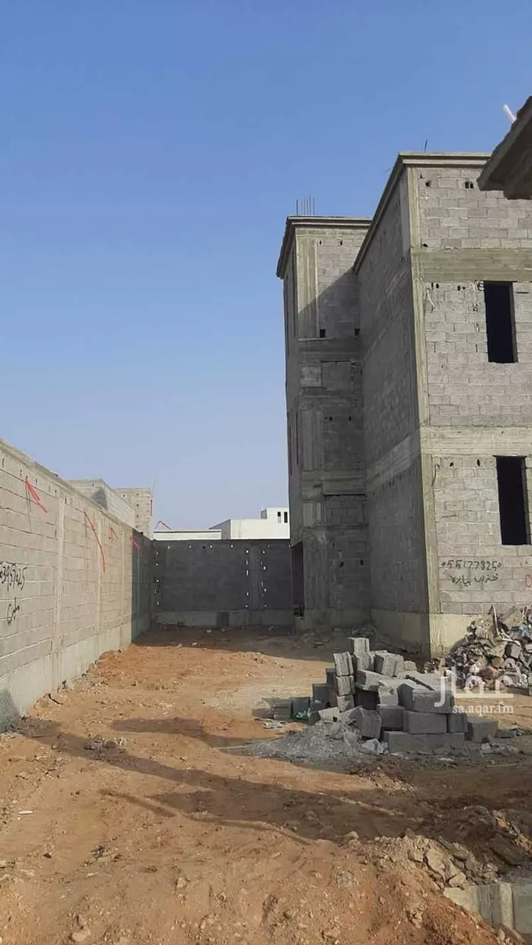 عمارة للبيع في شارع عمرو, حي الخضراء 1, مدينة بيش, منطقة جازان