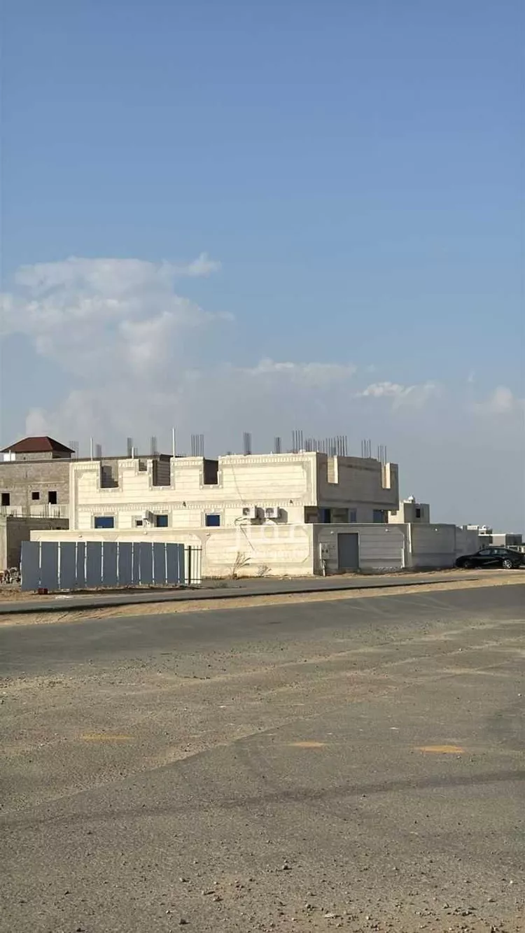 عمارة للبيع في شارع عمرو, حي الصفاء, مدينة بيش, منطقة جازان