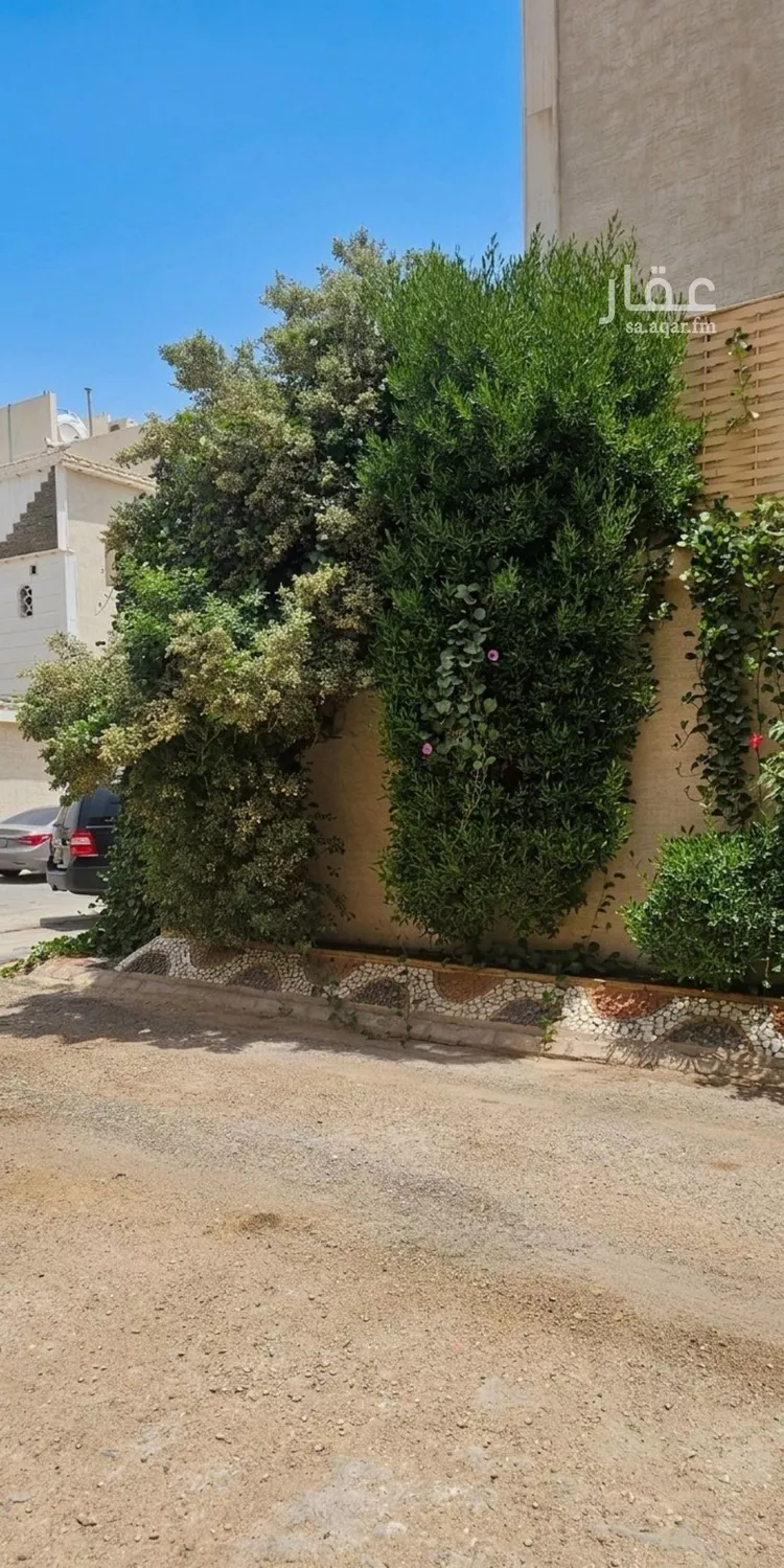 فيلا للبيع في شارع عمر شطا, حي الرمال, مدينة الرياض, منطقة الرياض 7