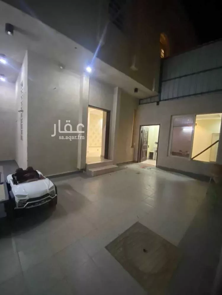 فيلا للبيع في شارع ممر16, حي ظهرة لبن, مدينة الرياض, منطقة الرياض 19