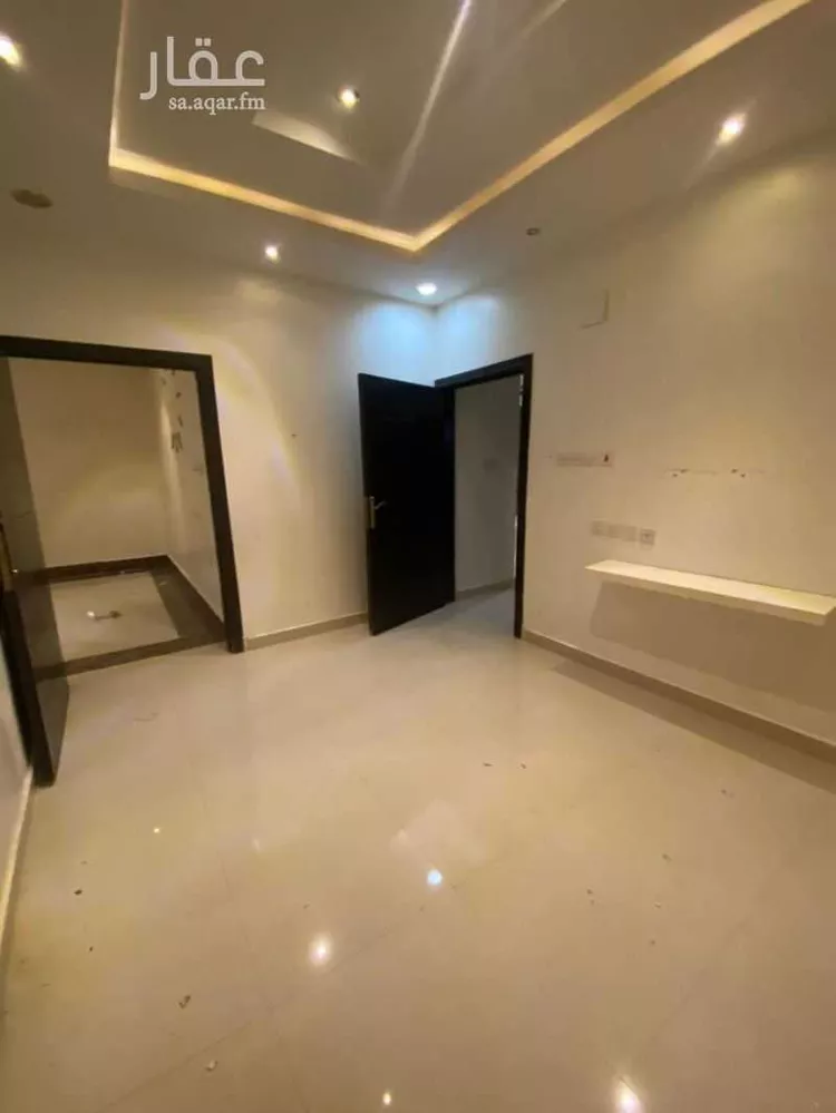 فيلا للبيع في شارع ممر16, حي ظهرة لبن, مدينة الرياض, منطقة الرياض 14