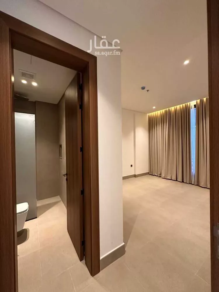شقة للبيع في شارع الامير عبدالعزيز ابن فهد ابن عبدالعزيز, حي الحزام الذهبي, مدينة الخبر, المنطقة الشرقية