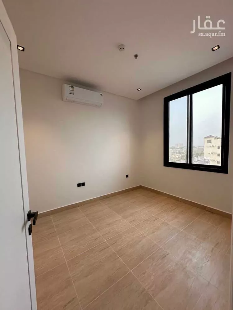 شقة للإيجار في شارع سفيان بن النضر, حي الحمراء, مدينة الخبر, المنطقة الشرقية صورة 3