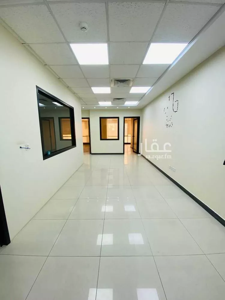 عمارة للإيجار في شارع الامير عبدالعزيز بن مساعد بن جلوي, حي المربع, مدينة الرياض, منطقة الرياض صورة 4