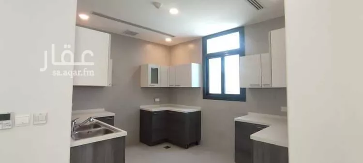 عمارة للإيجار في شارع وجيه الكيلاني, حي البندرية, مدينة الخبر, المنطقة الشرقية