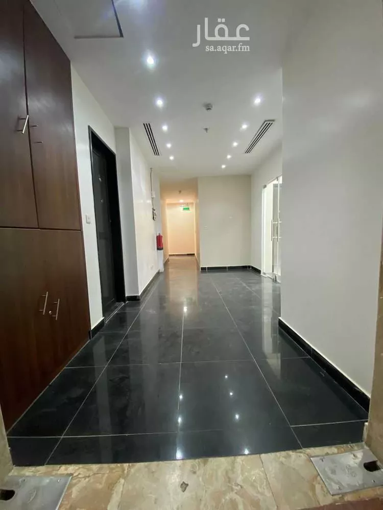 عمارة للإيجار في شارع الامير عبدالعزيز بن مساعد بن جلوي, حي المربع, مدينة الرياض, منطقة الرياض صورة 2