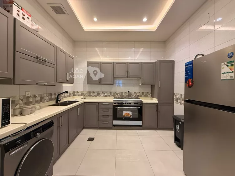 شقة للإيجار في شارع سيدة الرؤساء, حي العليا, مدينة الرياض, منطقة الرياض 8