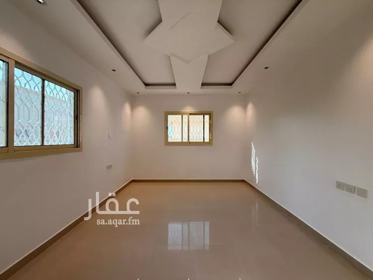 دور للإيجار في شارع عويرضه, حي الملك فهد, مدينة الرياض, منطقة الرياض صورة 3