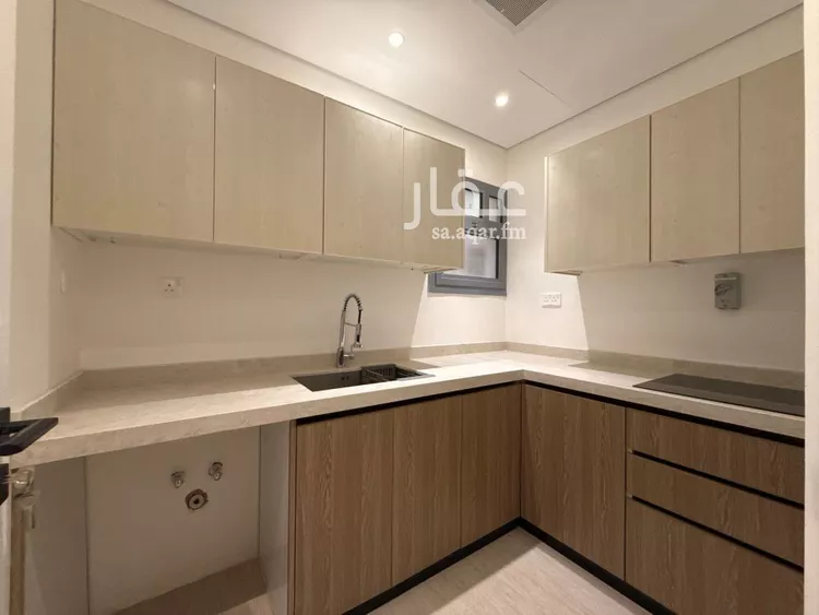 شقة للإيجار في شارع سكاكا, حي العليا, مدينة الرياض, منطقة الرياض 11