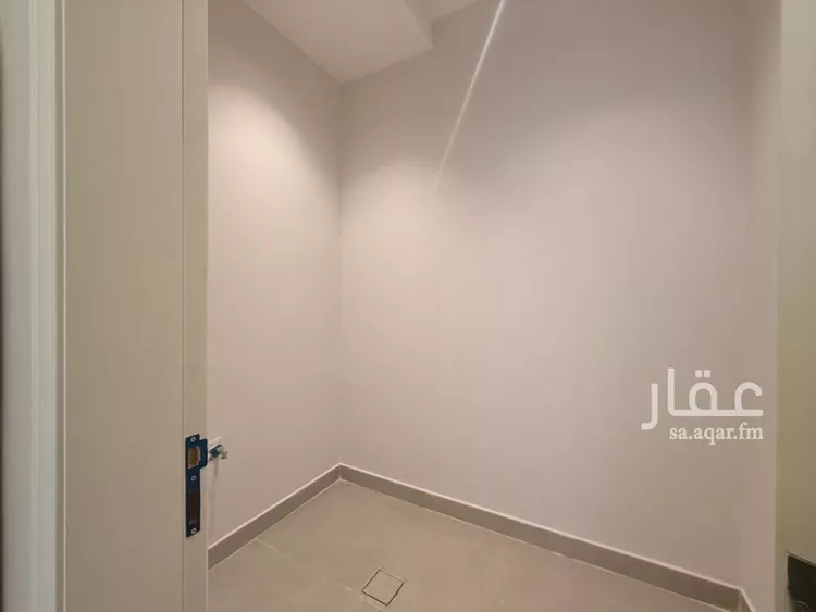 شقة للإيجار في شارع الامير سلطان ابن عبدالعزيز, حي المعذر الشمالي, مدينة الرياض, منطقة الرياض 10