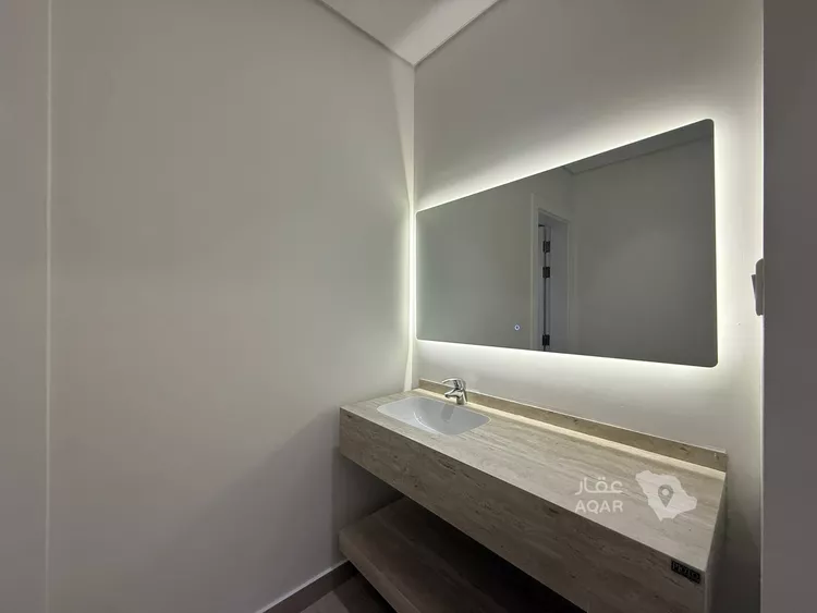 شقة للإيجار في شارع سكاكا, حي العليا, مدينة الرياض, منطقة الرياض 5