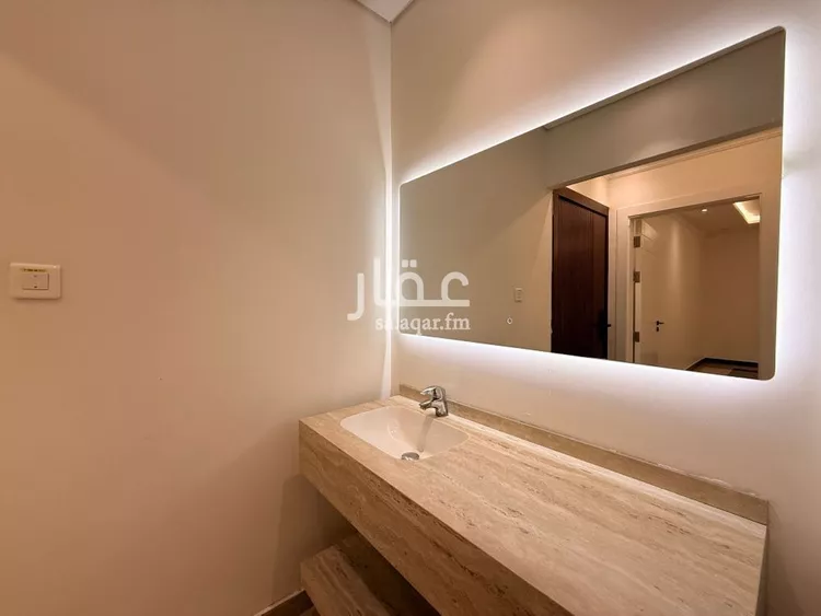 شقة للإيجار في شارع سكاكا, حي العليا, مدينة الرياض, منطقة الرياض صورة 4