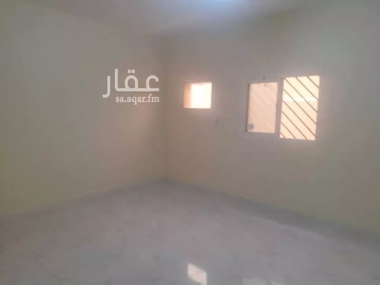 بيت للإيجار في شارع ميرزا إبراهيم الكازروني ، الرياض ، منطقة الرياض صورة 3