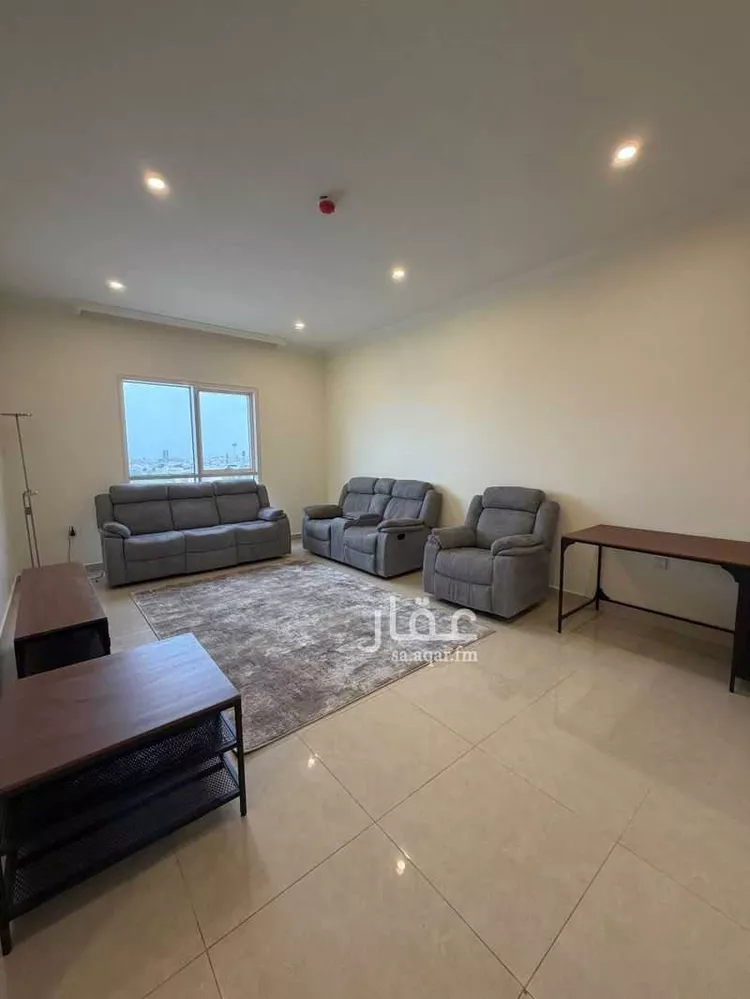 شقة للإيجار في شارع الملك سعود ابن عبدالعزيز سعود, حي الدوحة الجنوبية, مدينة الظهران, المنطقة الشرقية