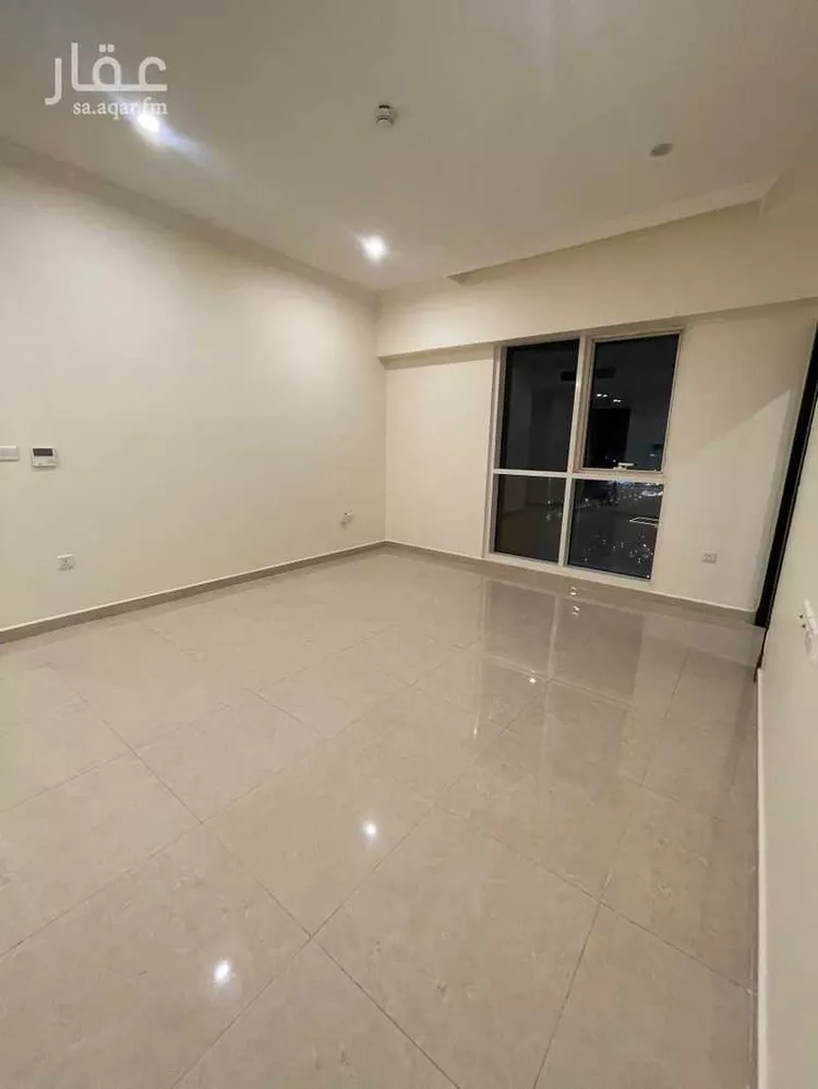 شقة للإيجار في شارع الملك سعود ابن عبدالعزيز سعود, حي الدوحة الجنوبية, مدينة الظهران, المنطقة الشرقية