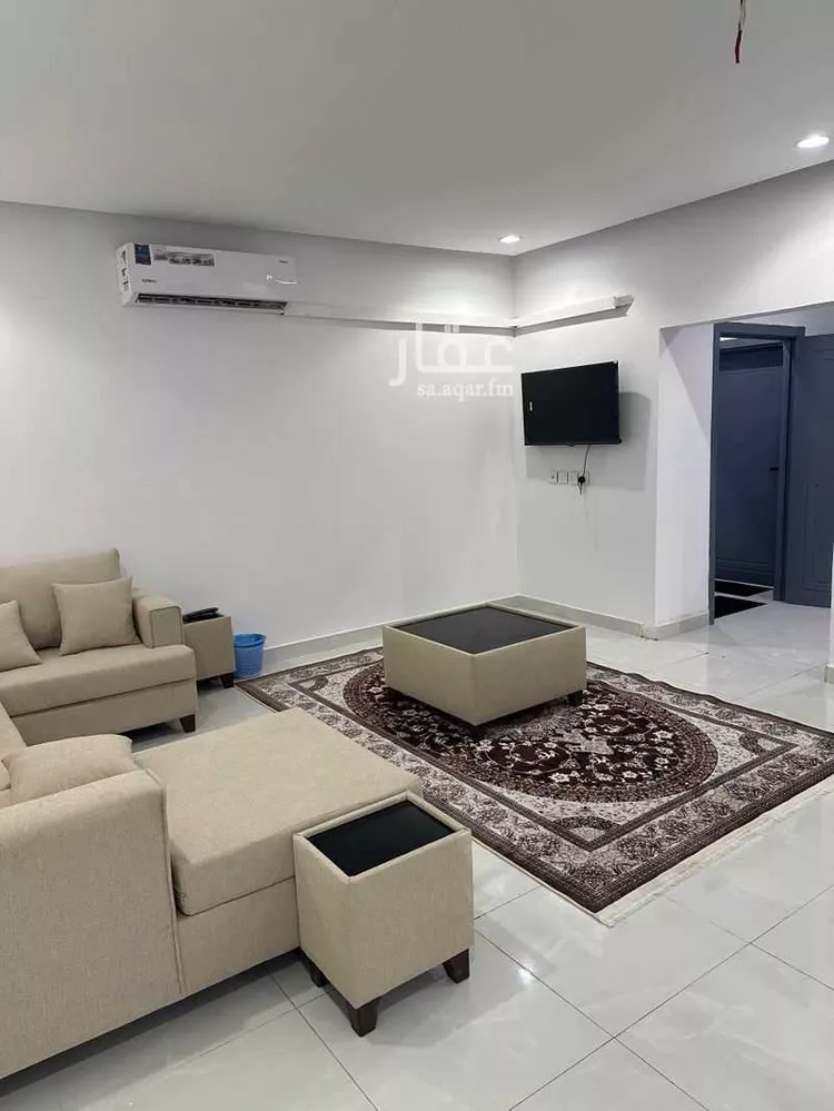 عمارة للإيجار في شارع عمر بن علي بن الخضر, حي أبوكبير, مدينة المدينة المنورة, منطقة المدينة المنورة صورة 2