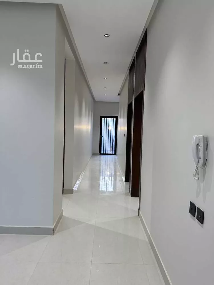 دور للبيع في شارع هضبة نجد, حي ظهرة البديعة, مدينة الرياض, منطقة الرياض صورة 4