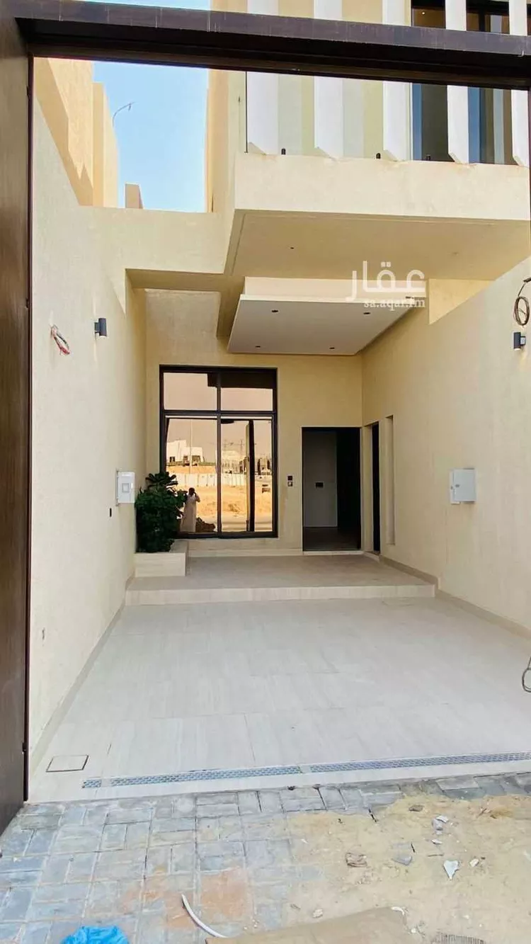 دور للبيع في شارع محمد بن الهيثم بن شبابة, حي الصفاء, مدينة الرياض, منطقة الرياض صورة 3