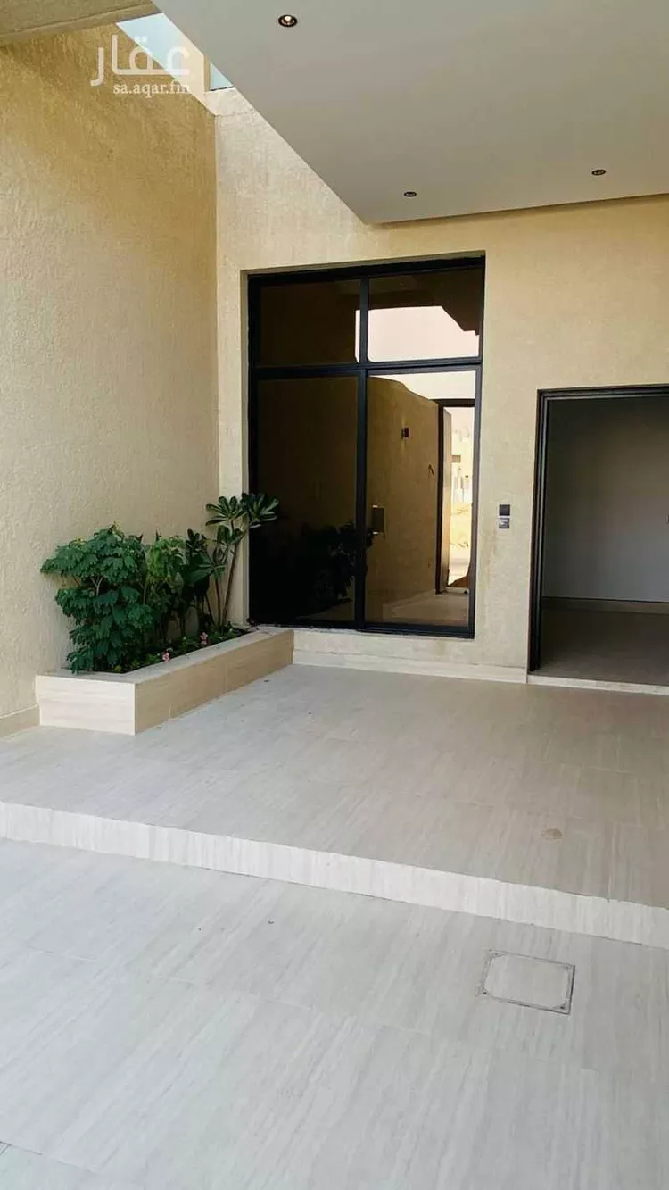 دور للبيع في شارع محمد بن الهيثم بن شبابة, حي الصفاء, مدينة الرياض, منطقة الرياض صورة 5