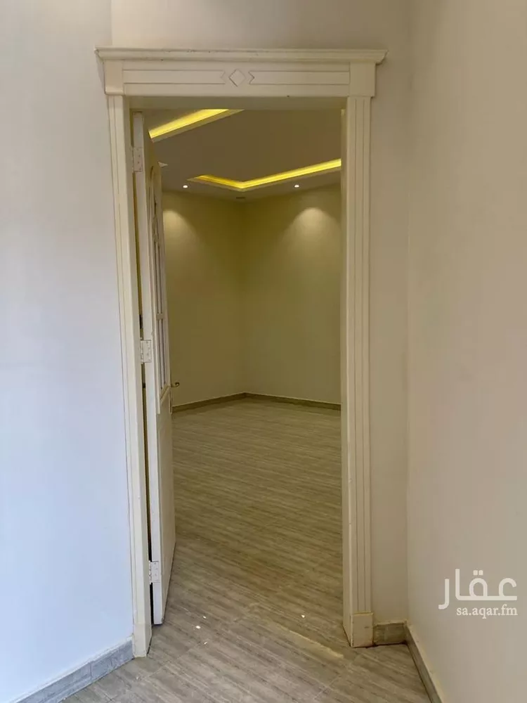 فيلا للإيجار في شارع قيس بن الملوح, حي المهدية, مدينة الرياض, منطقة الرياض صورة 4