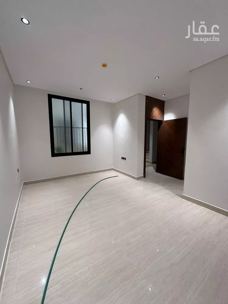 شقة للبيع في شارع احمد بن الحسين بن مهران, حي المهدية, مدينة الرياض, منطقة الرياض صورة 4