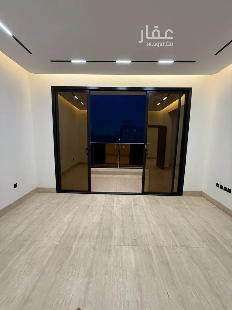 فيلا للبيع في شارع أبي عروة, حي المهدية, مدينة الرياض, منطقة الرياض صورة 3