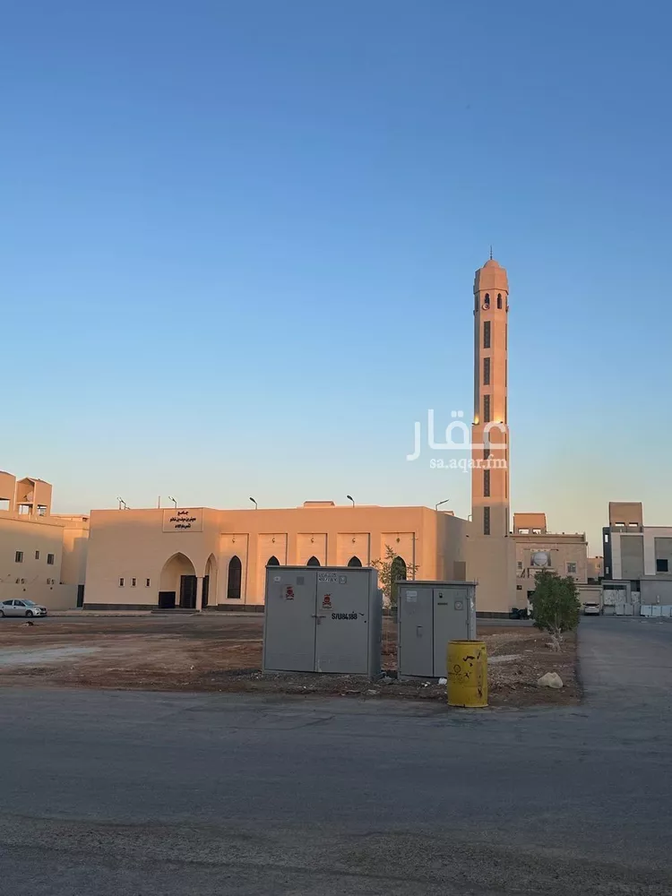 فيلا للبيع في شارع ابن عمر الدقاق, حي المهدية, مدينة الرياض, منطقة الرياض 14