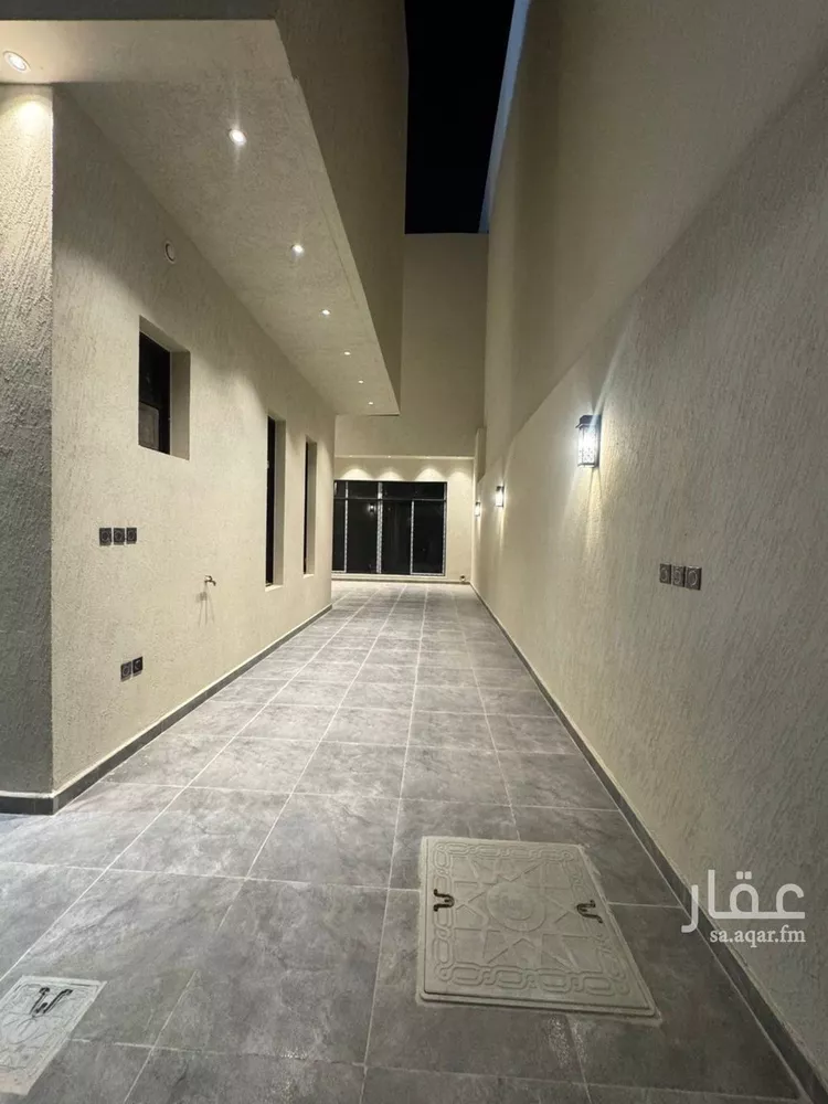 فيلا للبيع في شارع زين الدين النابلسي, حي المهدية, مدينة الرياض, منطقة الرياض 8