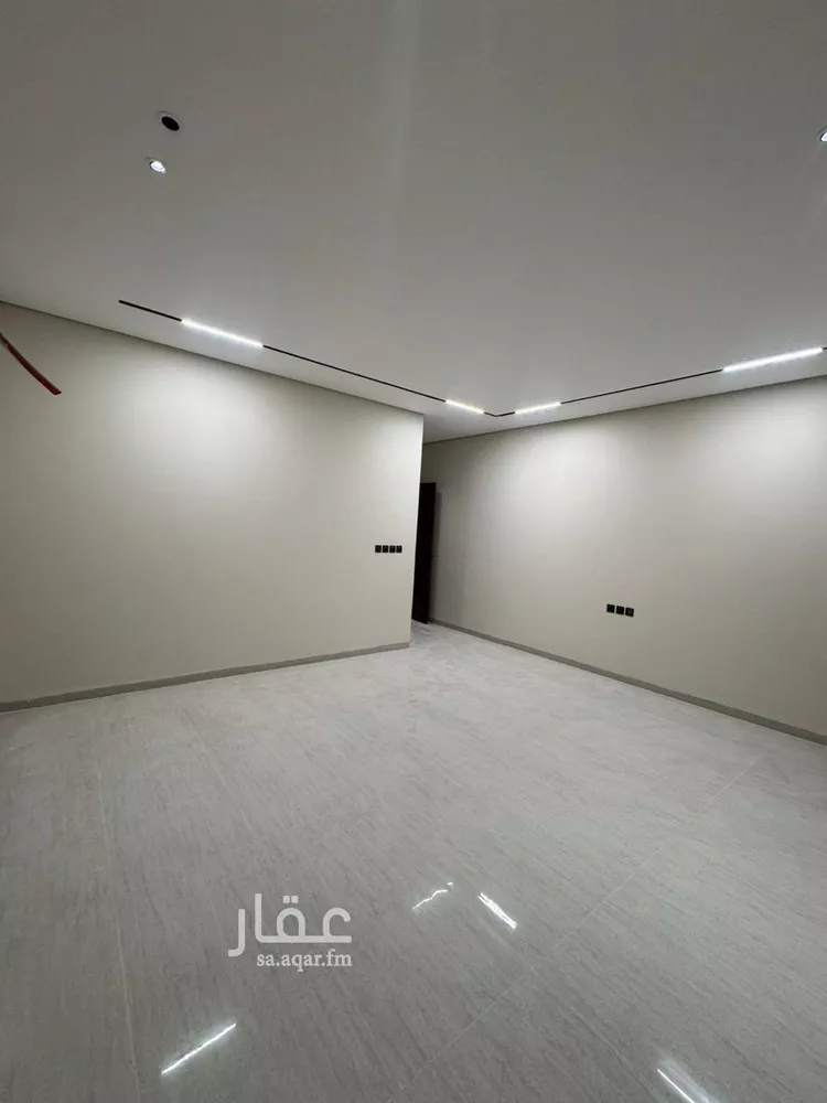 فيلا للبيع في شارع زين الدين النابلسي, حي المهدية, مدينة الرياض, منطقة الرياض صورة 4