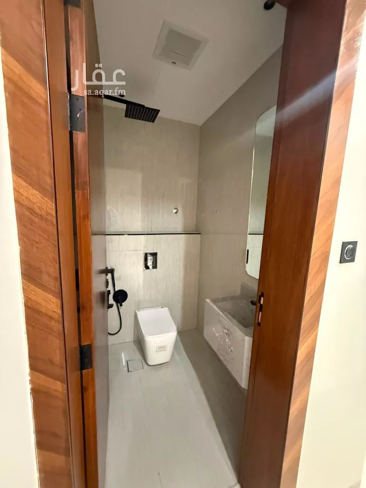 شقة للبيع في شارع يحيي بن خالد البرمكي, حي المهدية, مدينة الرياض, منطقة الرياض 18