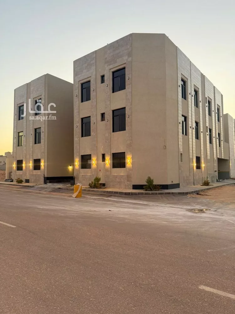 Building for Sale in Riyadh Al Mahdiyah