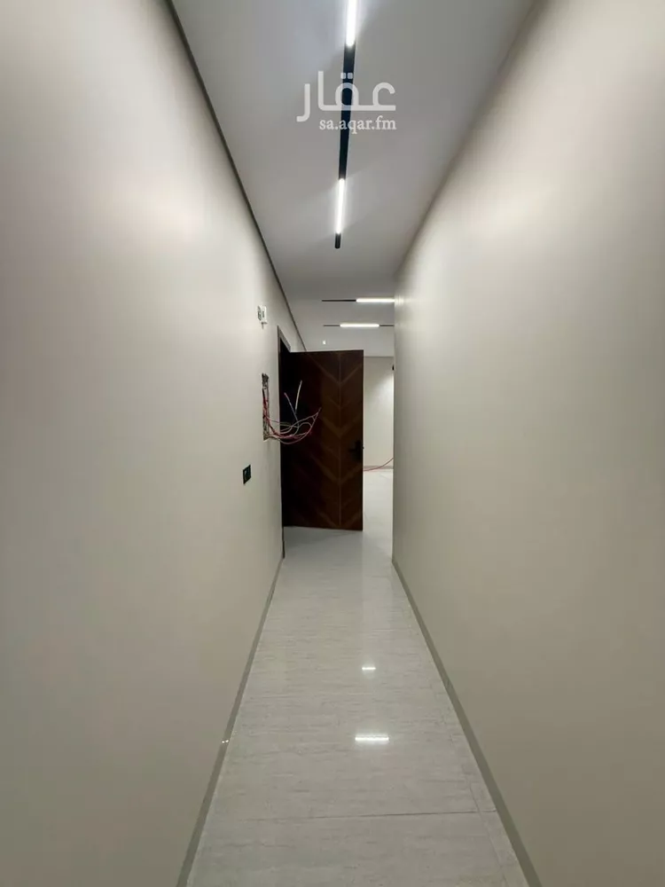 Building for Sale in Riyadh Al Mahdiyah صورة 3