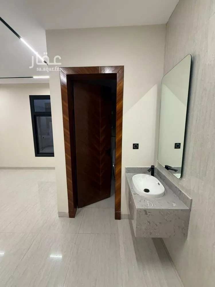 Apartment for Sale in Riyadh Al Mahdiyah 7