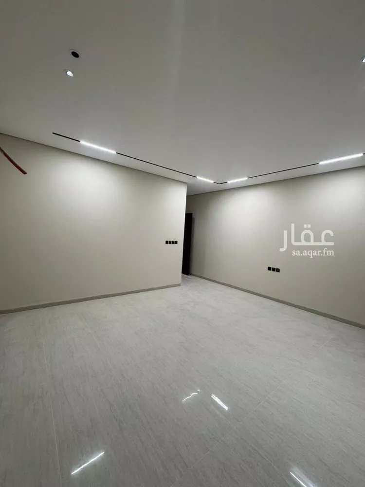 فيلا للبيع في شارع زين الدين النابلسي, حي المهدية, مدينة الرياض, منطقة الرياض صورة 3