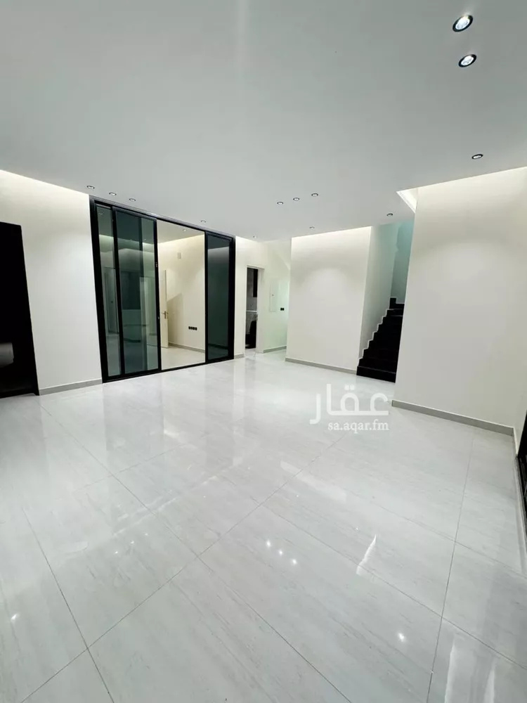 فيلا للإيجار في شارع أبي الفضل العليمي, حي المهدية, مدينة الرياض, منطقة الرياض صورة 2