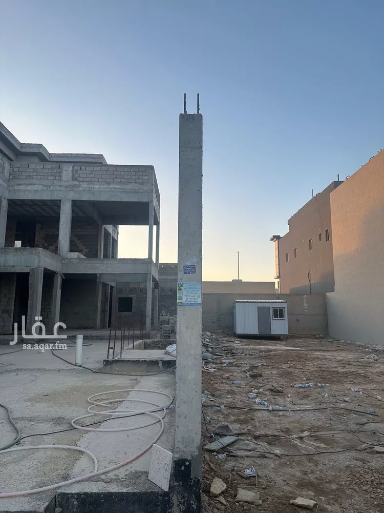 فيلا للبيع في شارع ابن عمر الدقاق, حي المهدية, مدينة الرياض, منطقة الرياض صورة 3