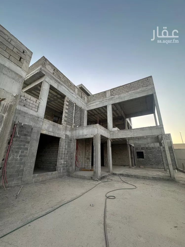 فيلا للبيع في شارع ابن عمر الدقاق, حي المهدية, مدينة الرياض, منطقة الرياض 6