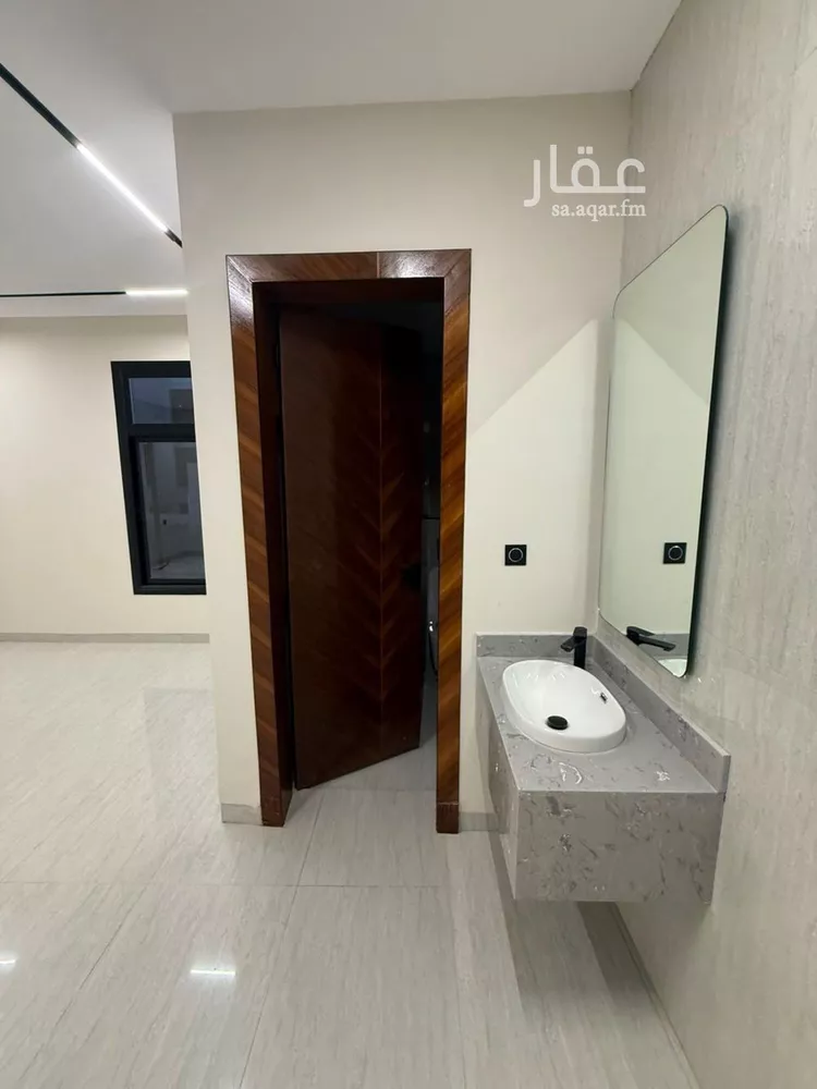 شقة للبيع في شارع احمد بن الحسين بن مهران, حي المهدية, مدينة الرياض, منطقة الرياض صورة 2